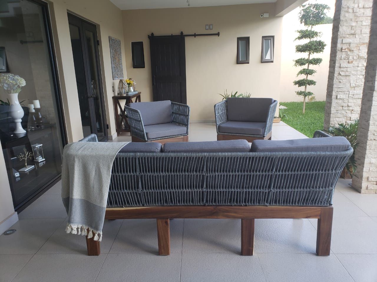 Y tú sala, SILLAS ACAPULCO ESTILO RETRO SILLAS ACAPULCO ESTILO RETRO Salas / recibidores Sofás y sillones