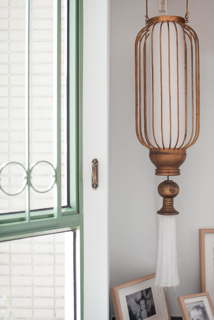 Repurposed Wall-Mounted Lantern Light Detail S.Lo Studio Modern Living Room Copper/Bronze/Brass Amber/Gold