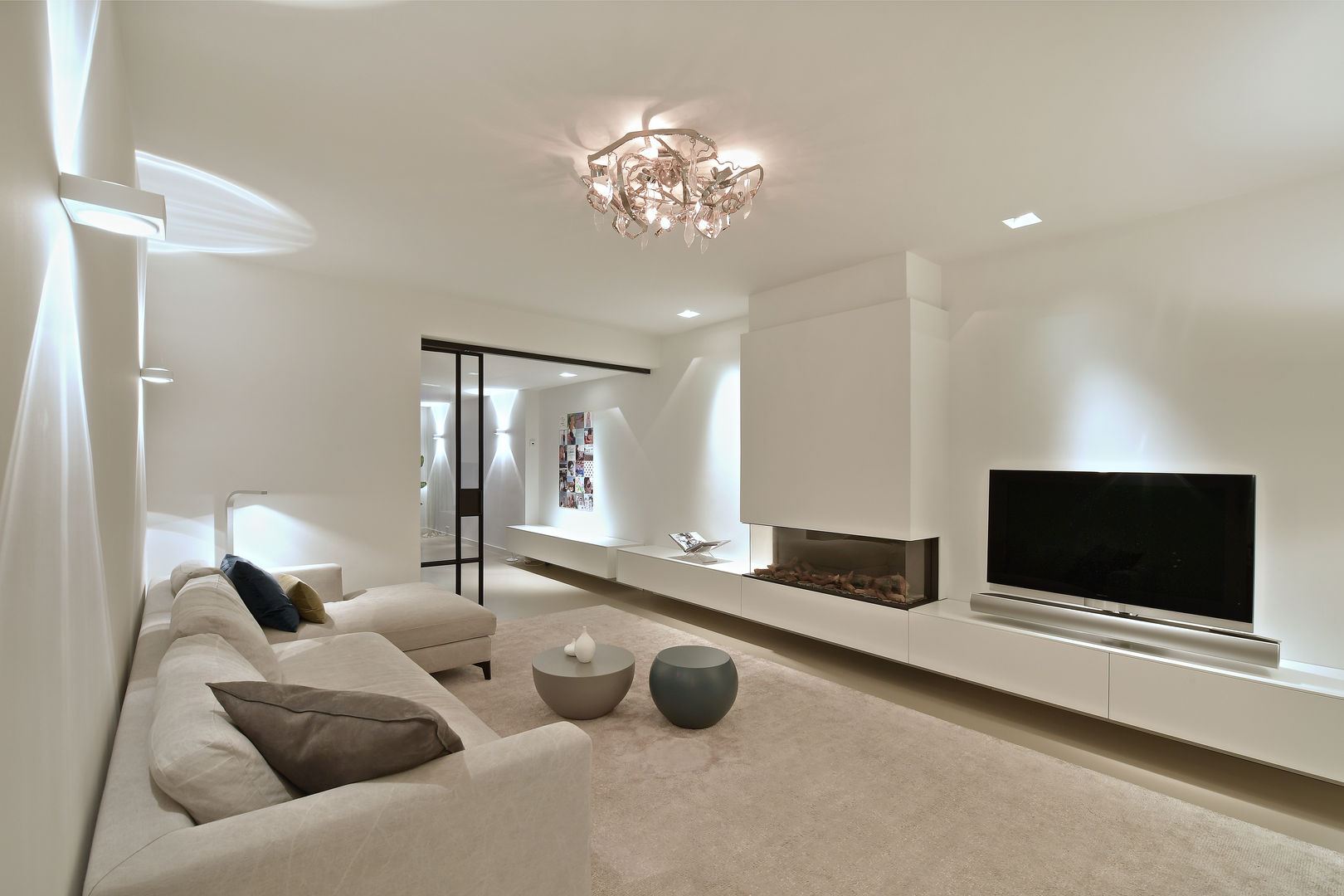 Ontwerp en Realisatie jaren 60 villa, Ester Lipsch Creatief Ontwerp Ester Lipsch Creatief Ontwerp Modern living room