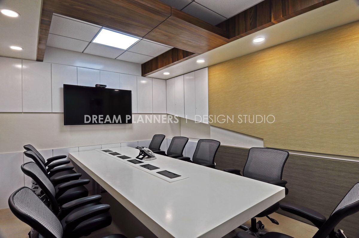 Conference Room Dreamplanners Commercial spaces Wood Wood effect Commercial Spaces