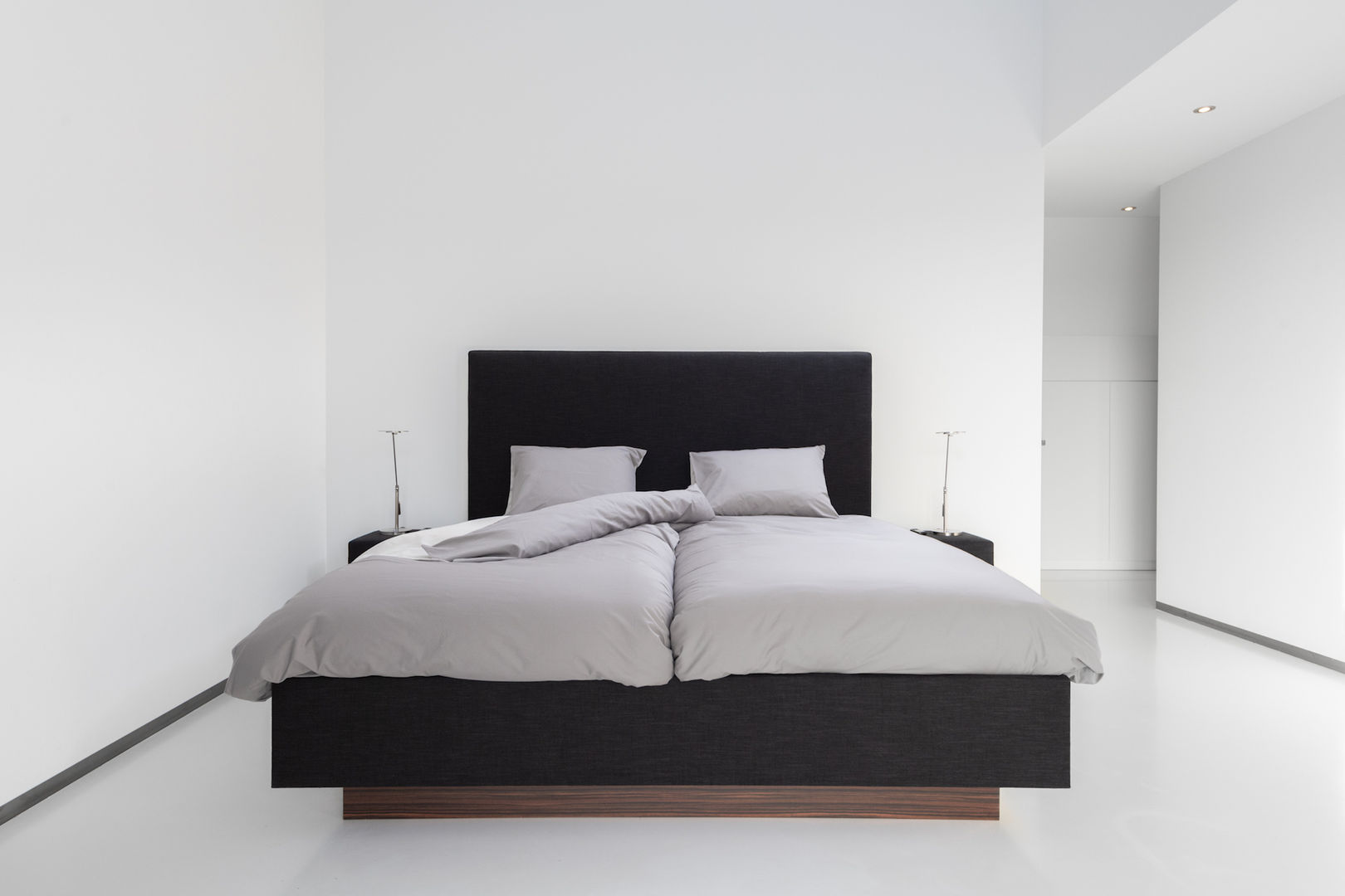 Kingsize design bed Roma De Suite Industriële slaapkamers Textiel Amber / Goud design bed, kingsize bed, zwart bed,Bedden en hoofdeinden