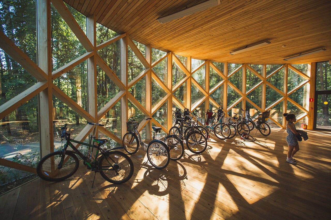 Пункт велопроката. Парк Мещерский, Alpbau Alpbau Wooden houses