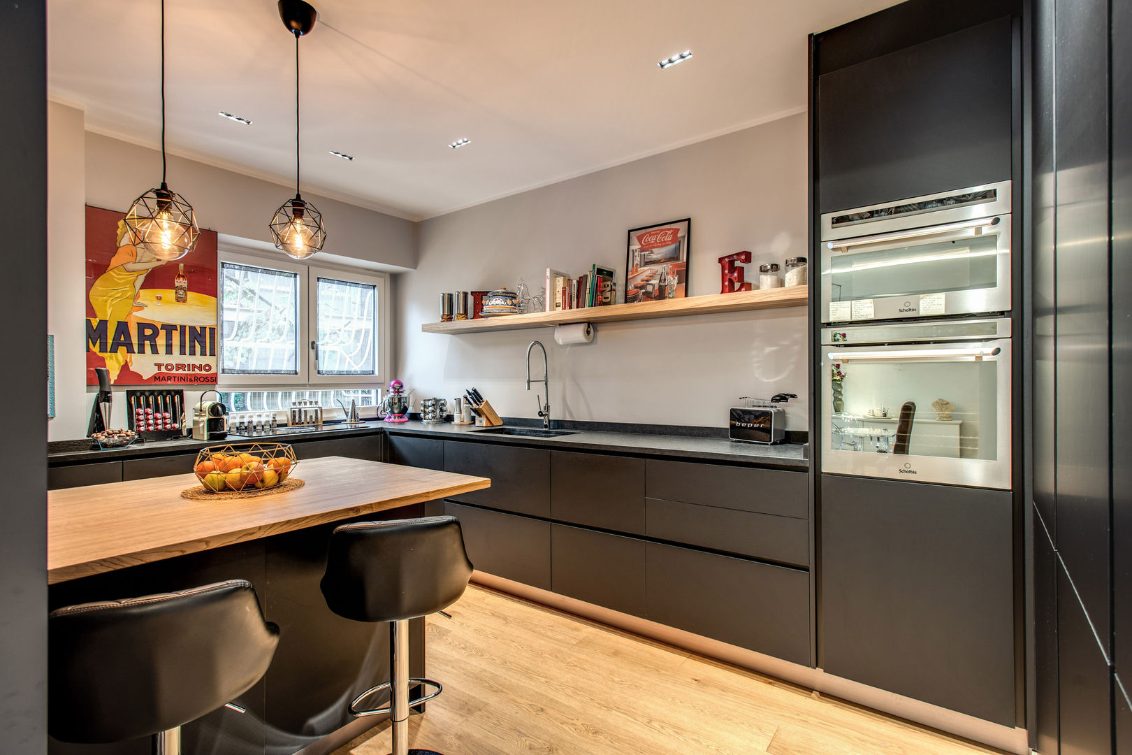 CAVALESE: Bello moderno e Funzionale, MOB ARCHITECTS MOB ARCHITECTS Dapur Modern