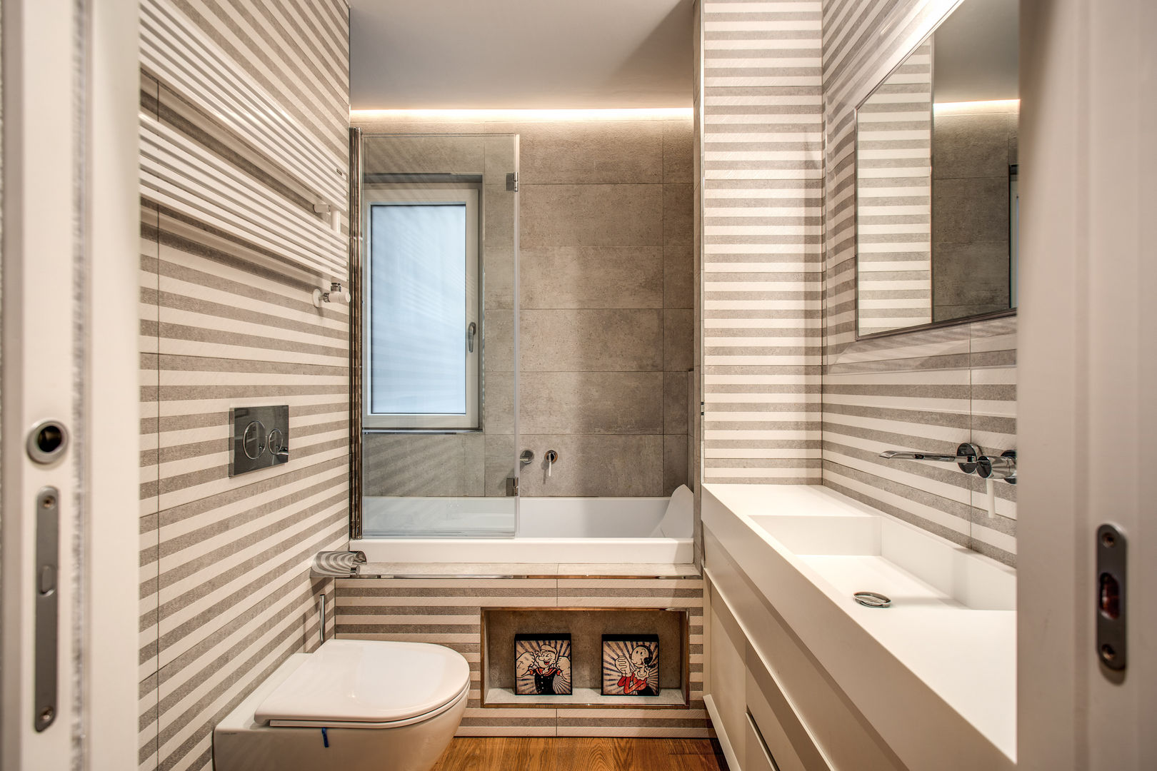CAVALESE: Bello moderno e Funzionale, MOB ARCHITECTS MOB ARCHITECTS 現代浴室設計點子、靈感&圖片