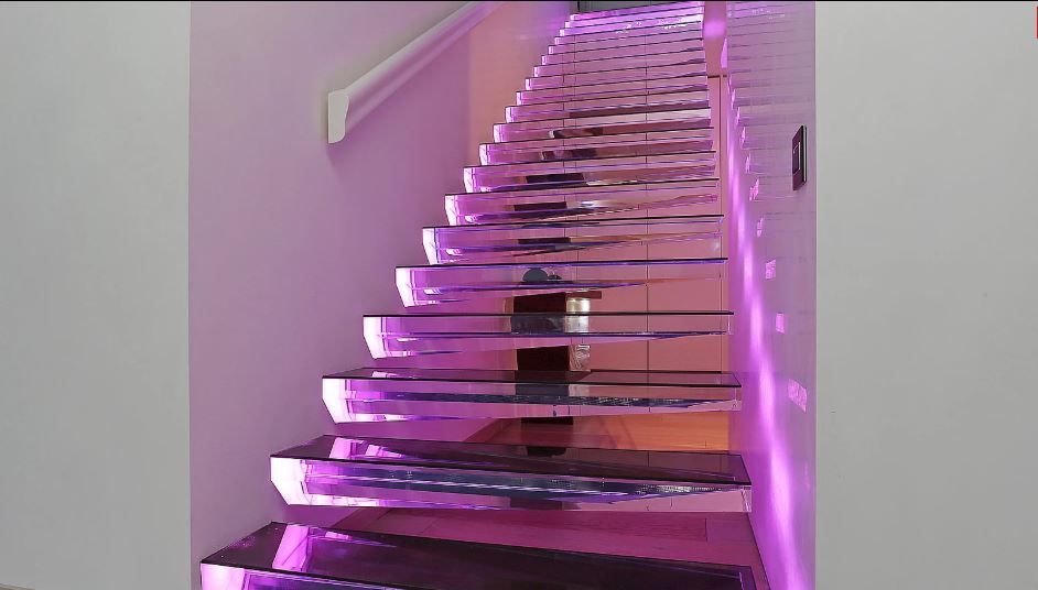 Space Diamond Siller Treppen/Stairs/Scale Scale Vetro Scale in acrilico, LED, scale, moderno, costruzione casa, design, pianificazione, casa, appartamento, scale, luce, scala, scala, scala,