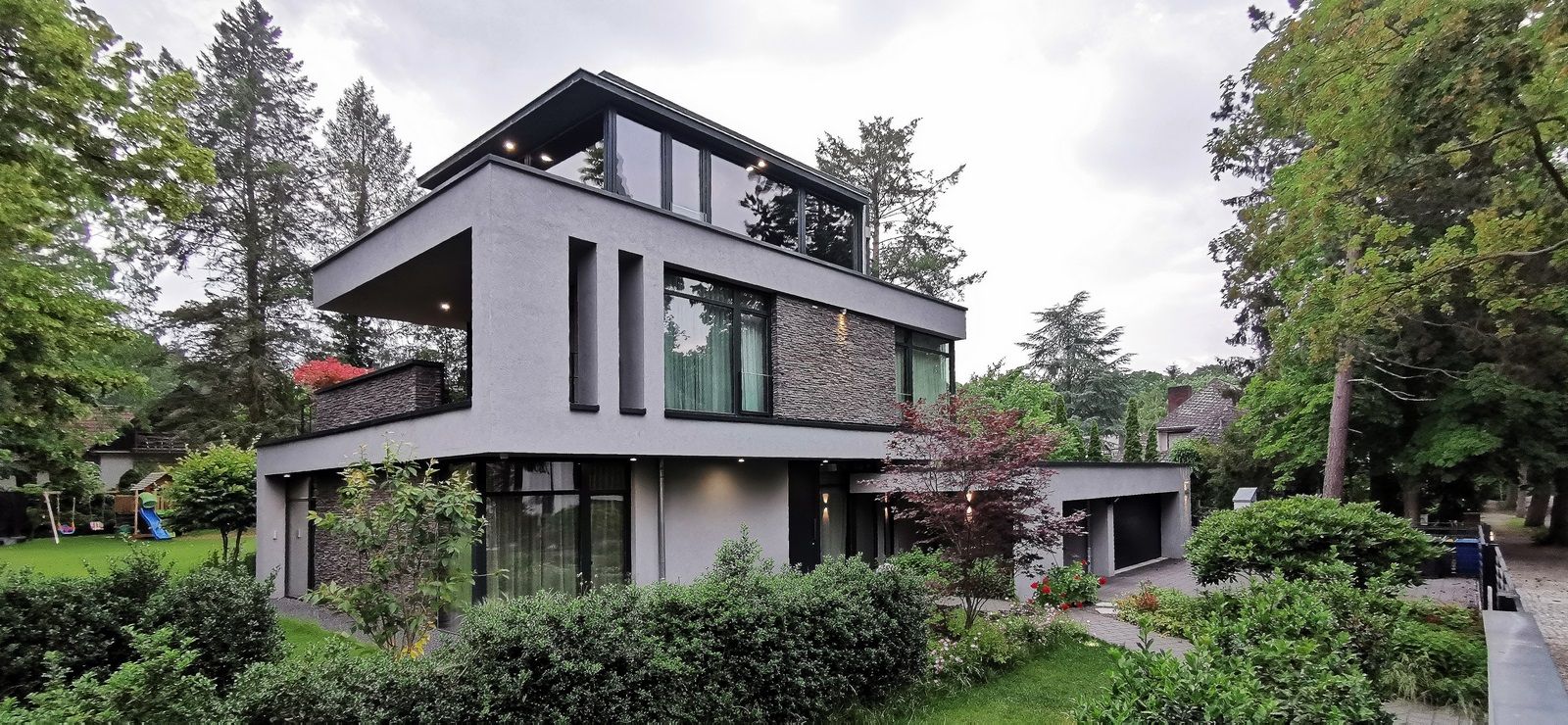 Moderne Villa im Wald in Potsdam, Avantecture GmbH Avantecture GmbH Biệt thự