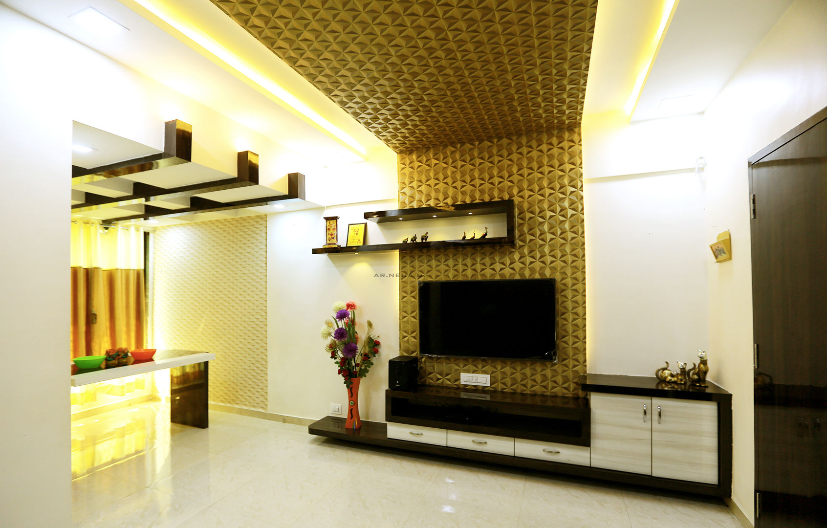 Interior Design of Mr.Santosh Patil's Residence , Neha Dharkar Neha Dharkar Ruang Keluarga Modern