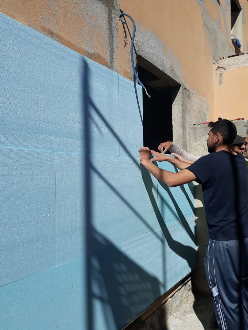 Aplicação de Sistema Capoto na Fachada de Imóvel Remodelado Congrau Engenharia eficiência energética,economia de energia,isolamento térmico,conforto térmico,sistema capoto,obras de remodelação,obras de raíz