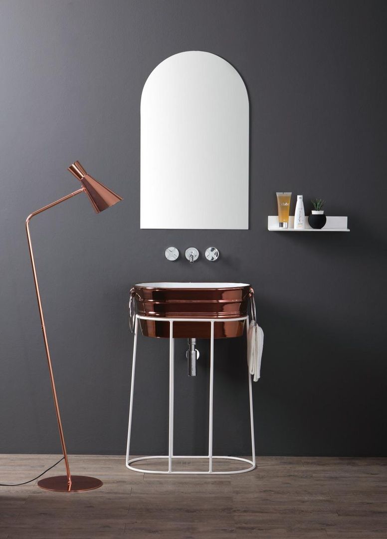 Impreziosire il bagno con il colore rame ed uno stile moderno/industrial, Horganica Horganica Modern bathroom Ceramic Sinks