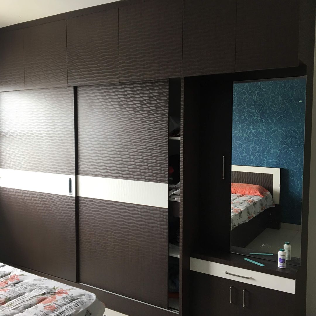 Sliding Wardrobe DezinePro Modern style bedroom