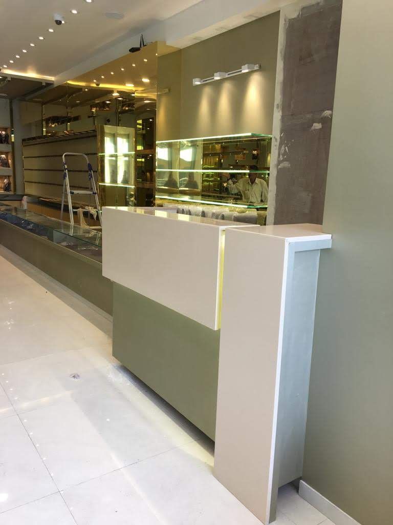 Praveen Jewellers|RR Nagar|Commercial Interior, DezinePro DezinePro 和風スタイルの 壁＆フローリングデザイン