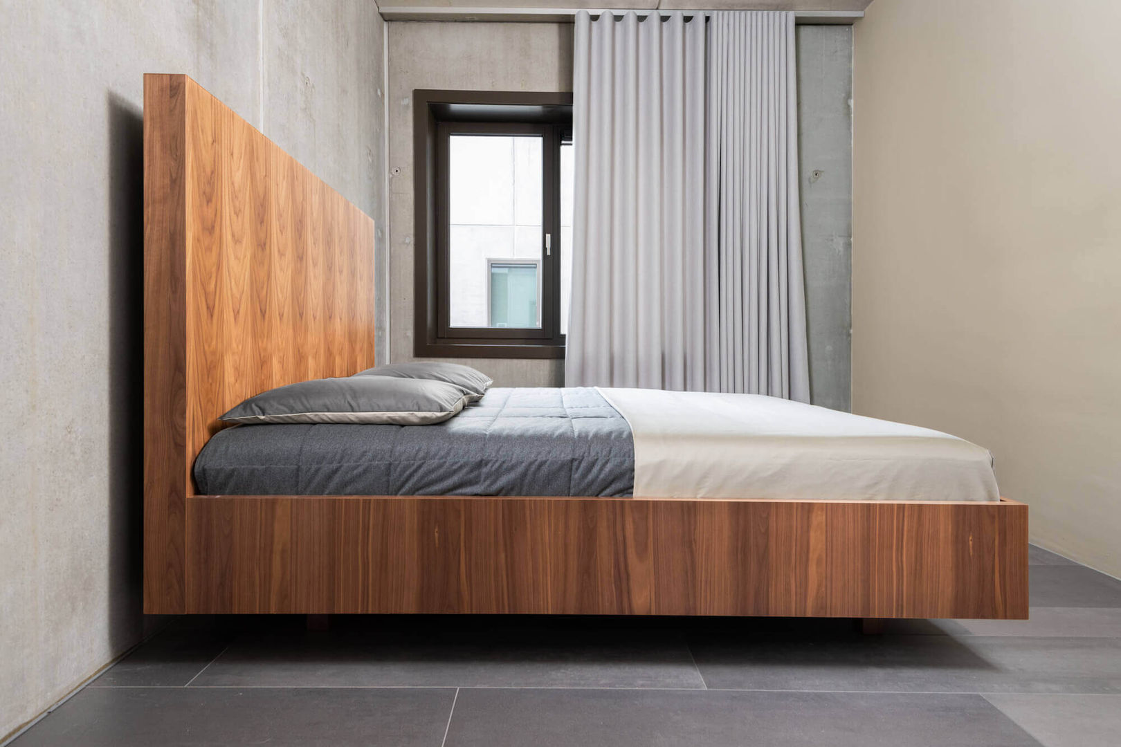 Houten design bed De Suite Industriële slaapkamers Hout Hout Houten bed, design bed,Bedden en hoofdeinden