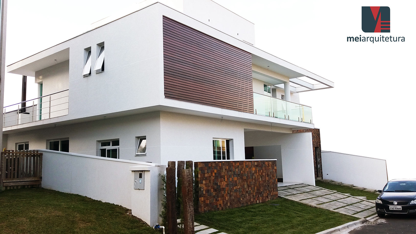 Residência Santa Felicidade, MEI Arquitetura e Interiores MEI Arquitetura e Interiores Casas de estilo moderno