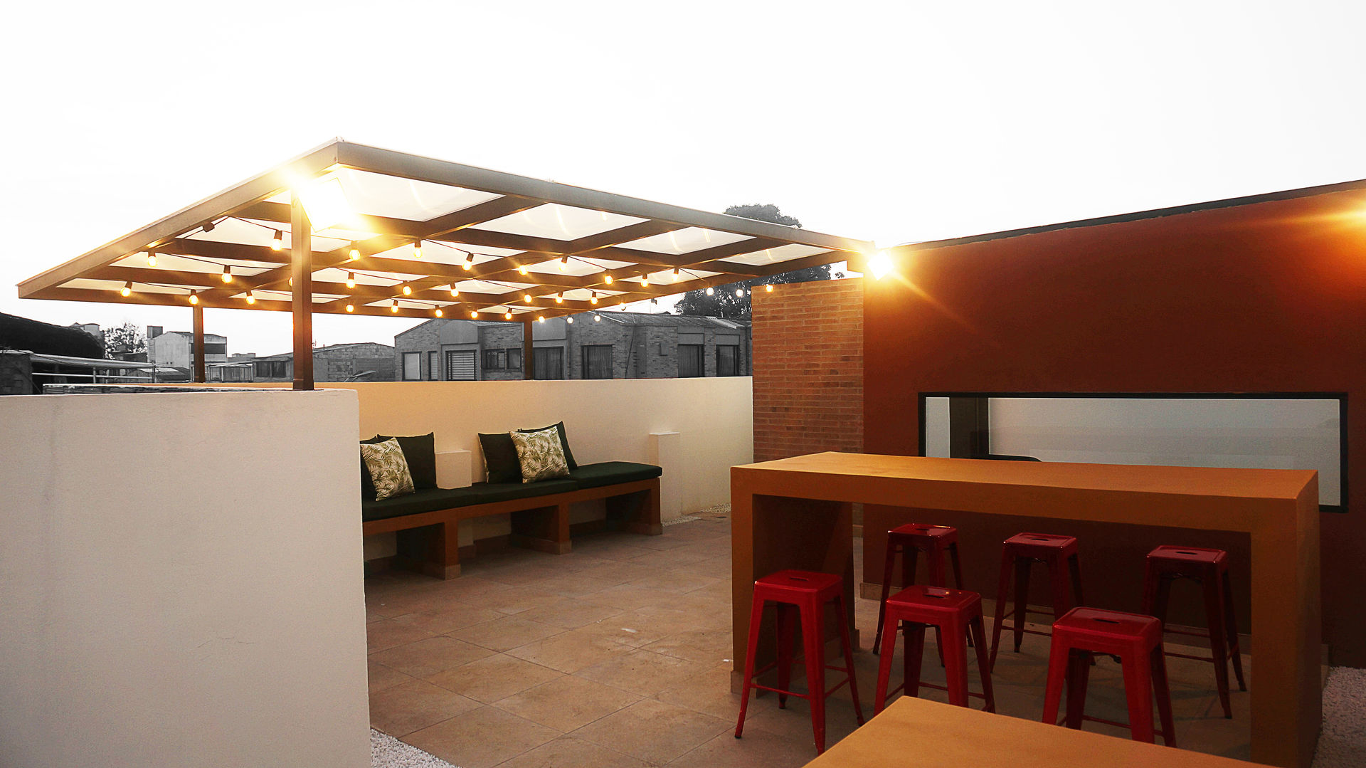 TERRAZA, TikTAK ARQUITECTOS TikTAK ARQUITECTOS ห้องนั่งเล่น คอนกรีต