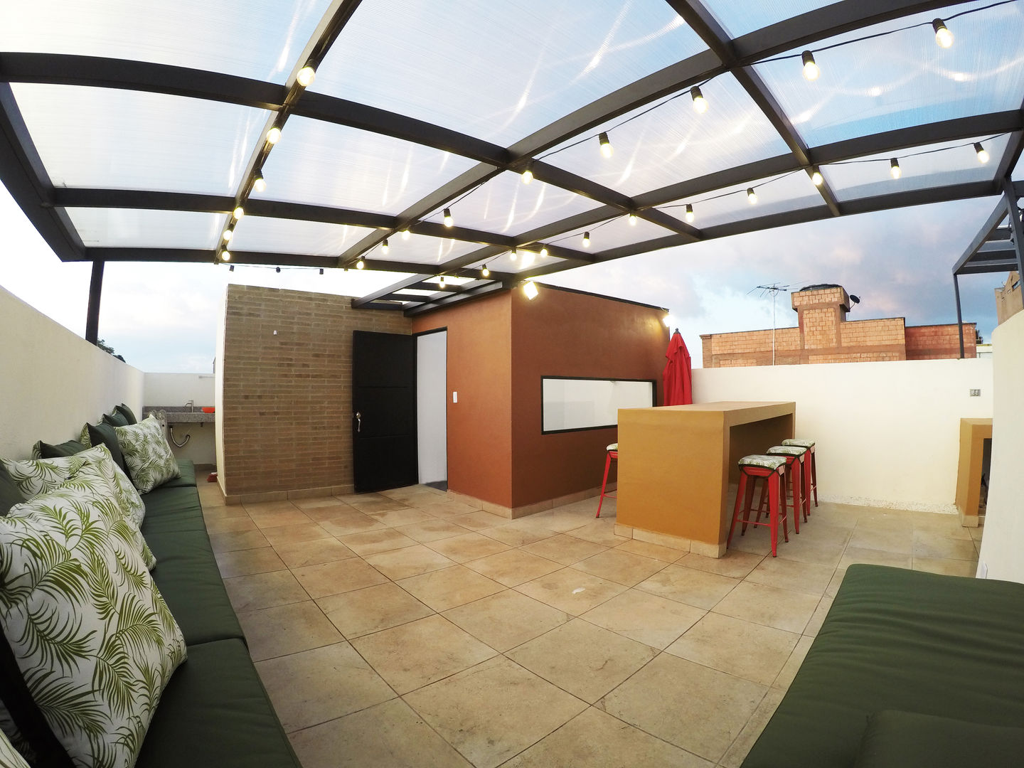 TERRAZA, TikTAK ARQUITECTOS TikTAK ARQUITECTOS Living room کنکریٹ