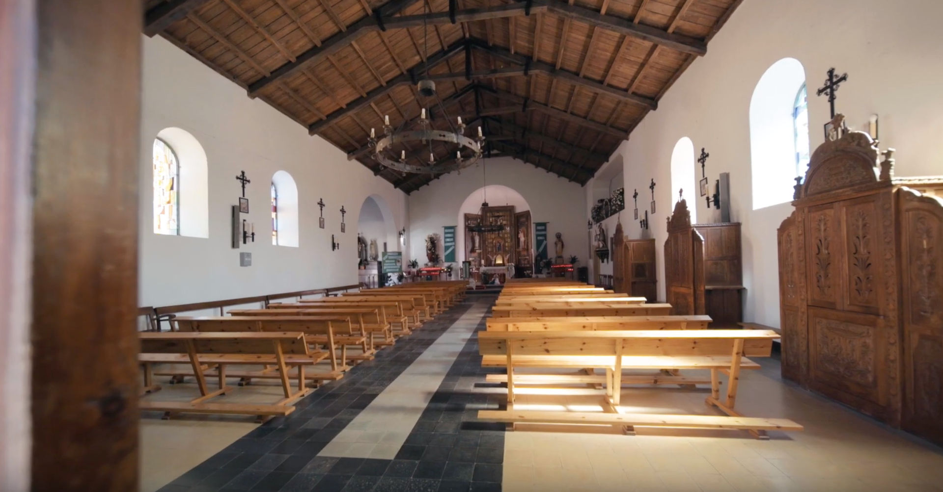 La iglesia de San Tirso en Palas de Rei (Lugo) y el problema de capilaridad de sus muros, Murprotec Murprotec