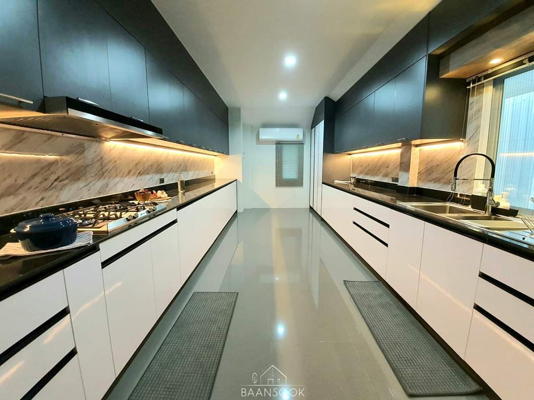 บ้านคุณพลอย พระราม3, BAANSOOK Design & Living Co., Ltd. BAANSOOK Design & Living Co., Ltd. สวนภายใน ตกแต่งภายใน