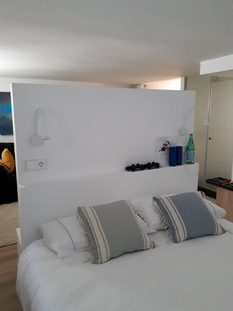 CUARTO DE BAÑO EN APARTAMENTO DE LA MORALEJA, O. R. Group O. R. Group Schlafzimmer Betten und Kopfteile