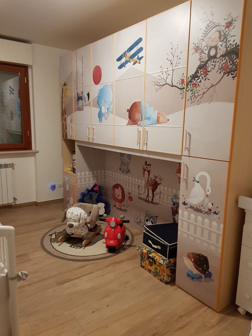 homify Baby room Wood-Plastic Composite
