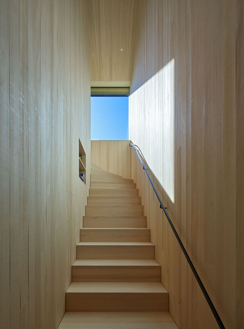 Stairway to heaven... HAMMERER Architekten GmbH/SIA Treppe Holz Holznachbildung