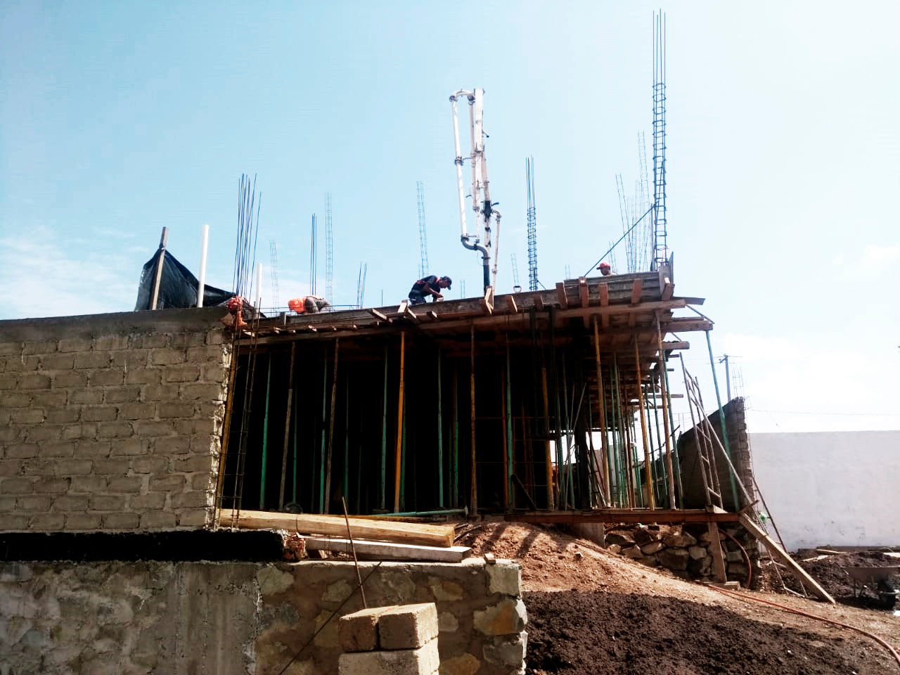 CASA GAMA PROCESO DE OBRA, DOS Arquitectura y construcción DOS Arquitectura y construcción رووف