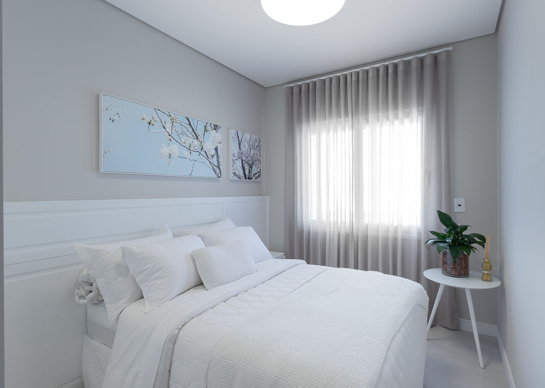 MOSTRA MURANO arquiteta aclaene de mello Quartos minimalistas contraplacado Branco quarto, boisserie, minimalismo