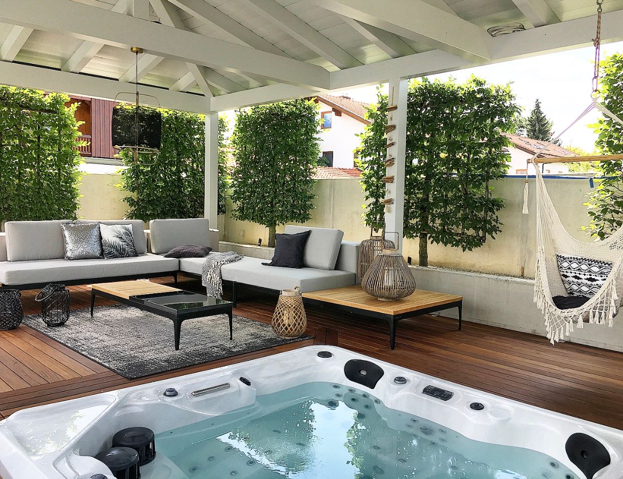 Outdoorbereich, Langmayer Immobilien & Home Staging Langmayer Immobilien & Home Staging Whirlpools Hout Hout