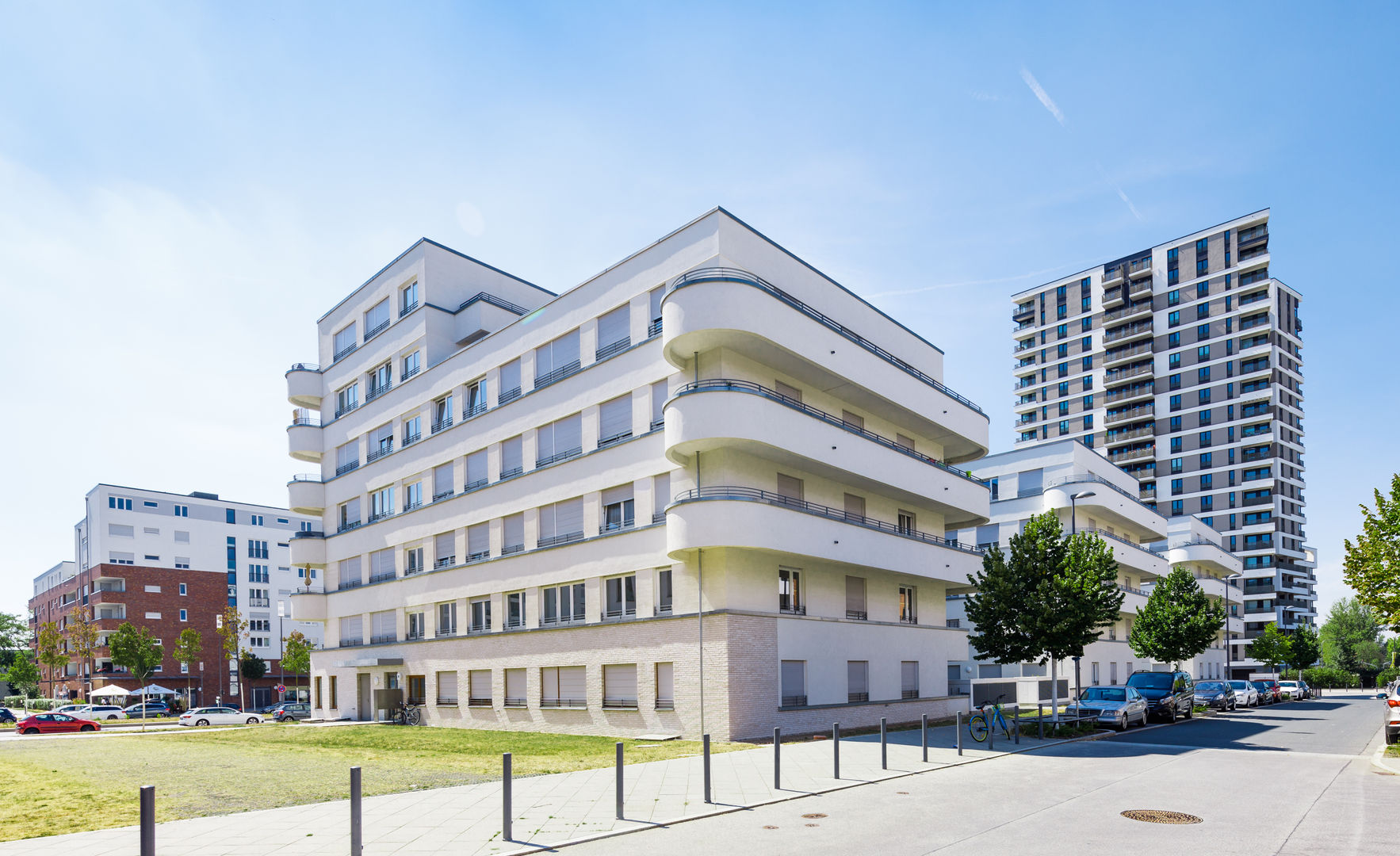 Wohnanlage in Frankfurt am Main, Udo Geisler Photographie Udo Geisler Photographie Casas multifamiliares Concreto