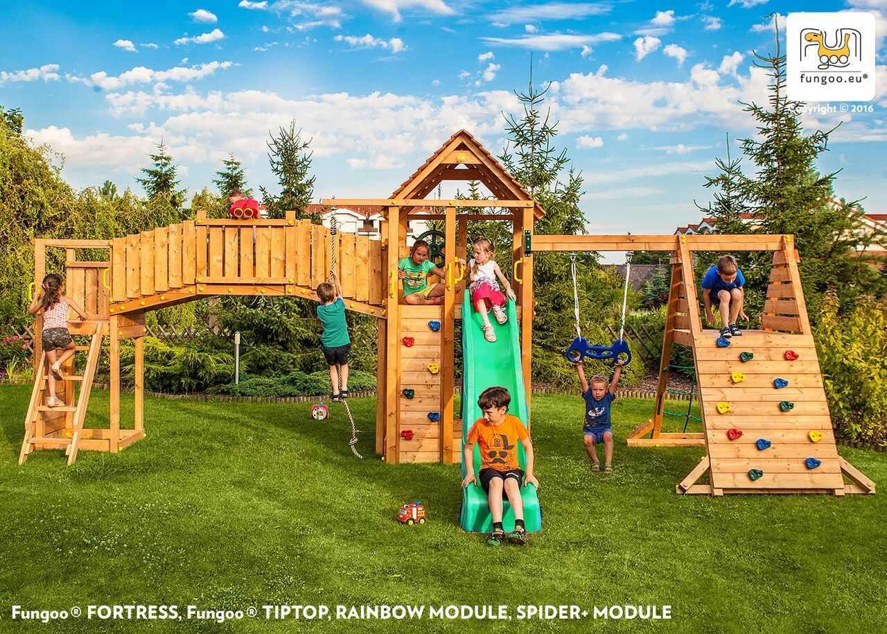 Parco Giochi da esterno in legno per Bambini FUNGOO, ONLYWOOD ONLYWOOD Jardines de estilo clásico Madera Acabado en madera Columpios y zonas de juego