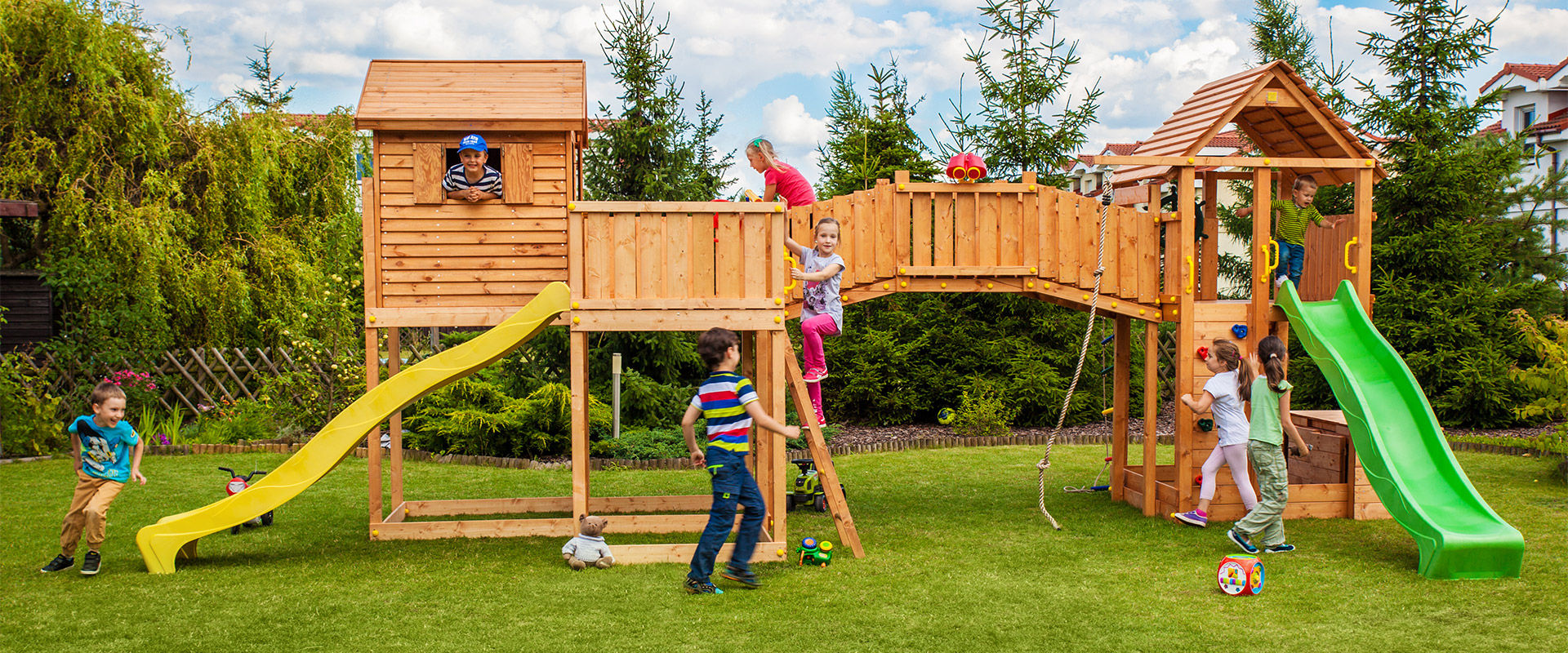 Parco Giochi in Legno per il Giardino di Casa