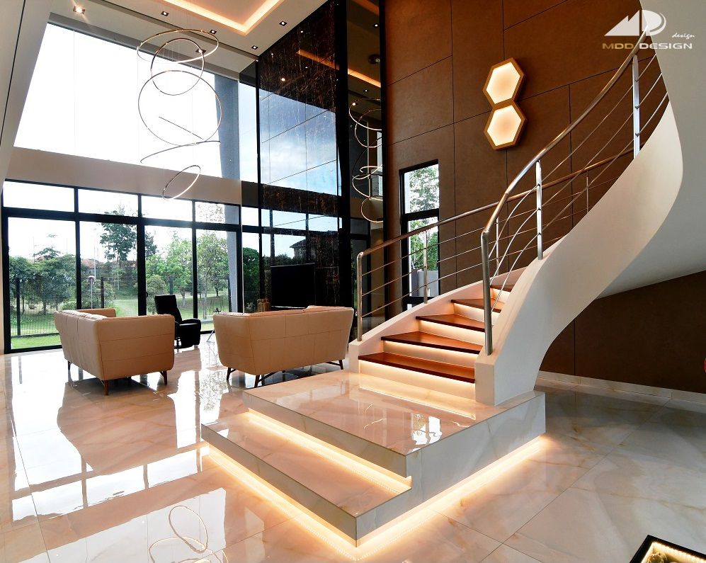 DOUBLE STOREY HOUSE @ BANDAR KINRARA, PUCHONG, MDD DESIGN SDN BHD MDD DESIGN SDN BHD Salas de estilo moderno