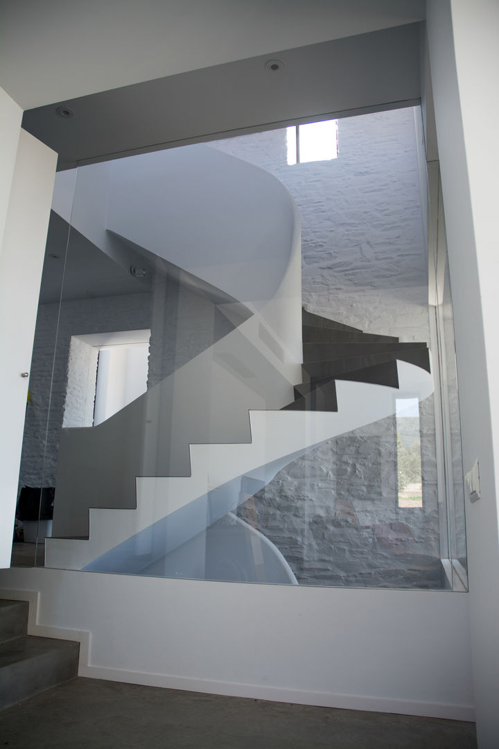 Vivienda unifamiliar en Cadaqués, David Rius Serra David Rius Serra Stairs