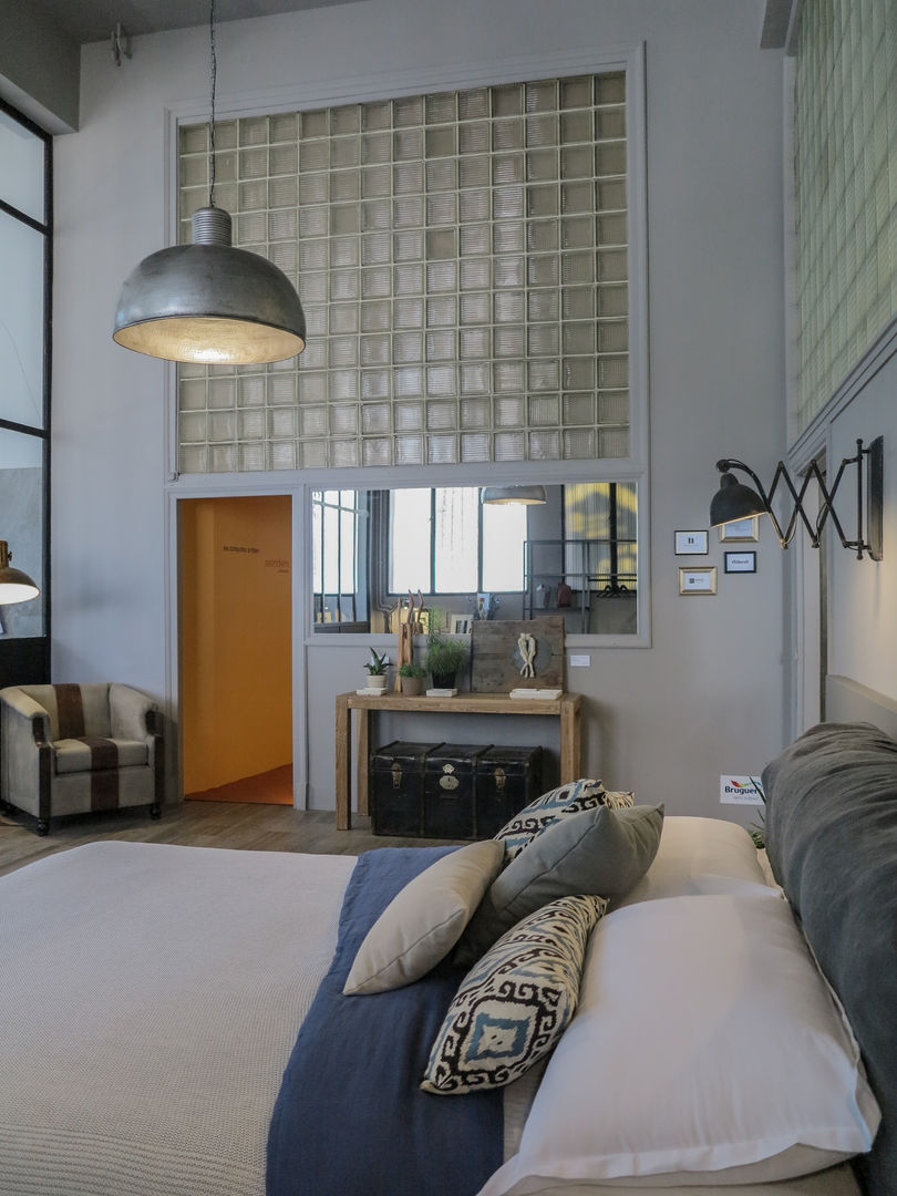 Badalona Home Design, David Rius Serra David Rius Serra Endüstriyel Yatak Odası