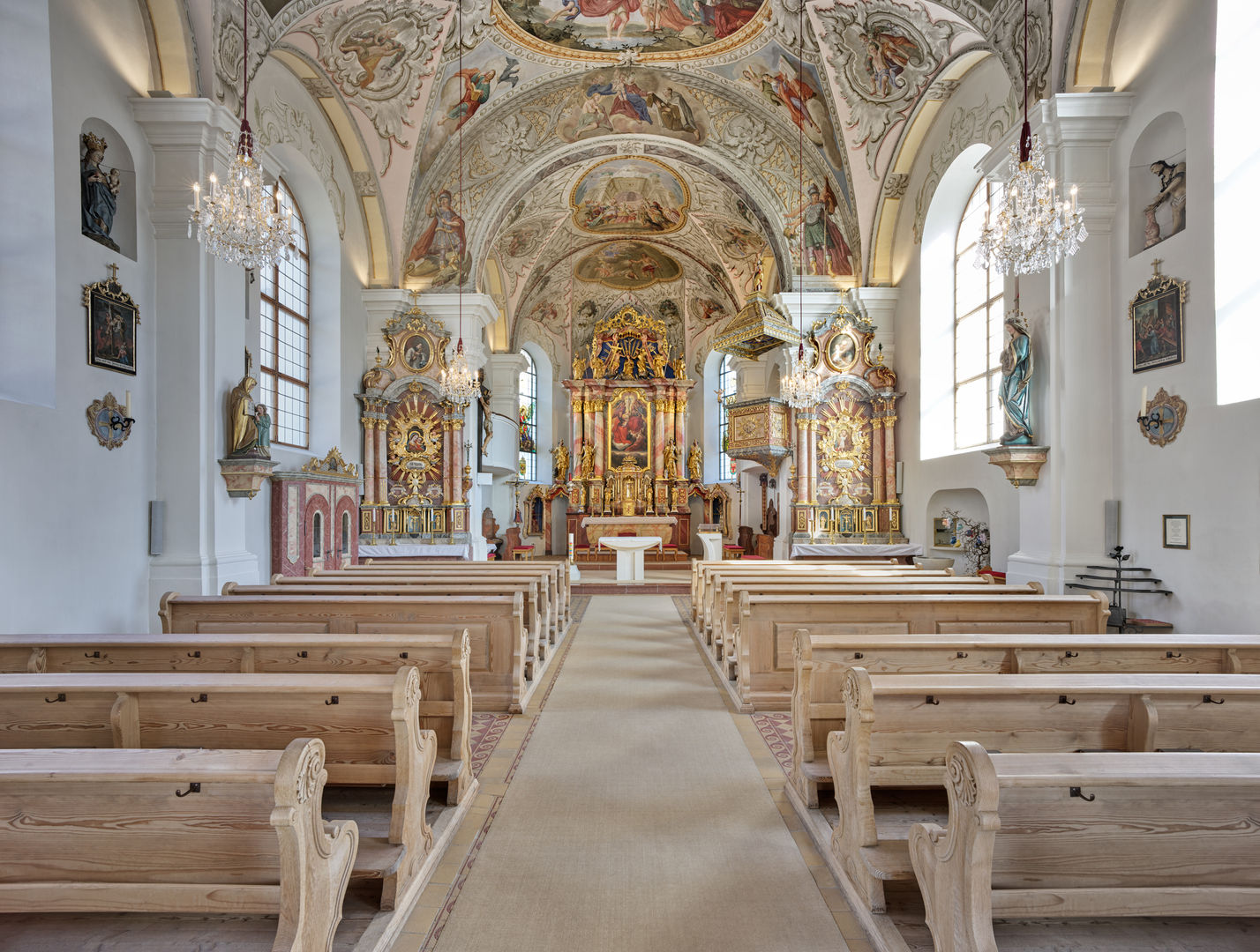 Kirche Scheffau am Wilder Kaiser, Gunnar Menzel - Architekturfotograf München Gunnar Menzel - Architekturfotograf München Klassieke ramen & deuren