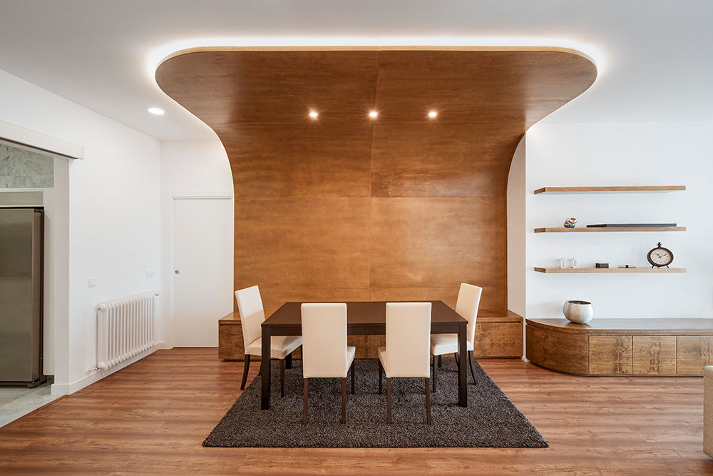 Reforma Integral de Apartamento en Madrid, OOIIO Arquitectura OOIIO Arquitectura Modern dining room Engineered Wood Transparent