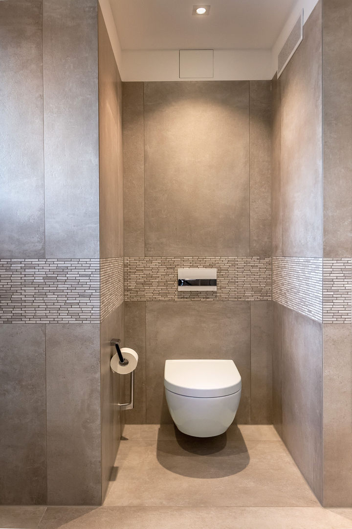 WC CONSCIOUS DESIGN - Interiors by Nicoletta Zarattini Modern bathroom Tiles