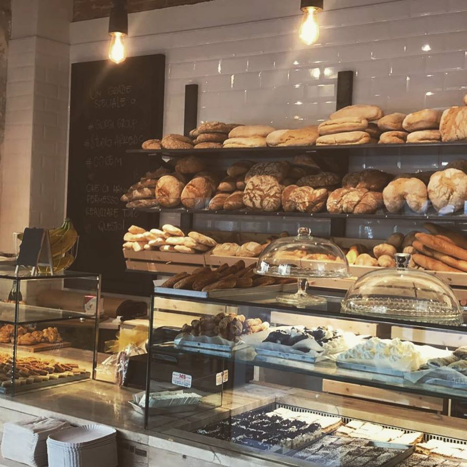 Bread & Break Bakery, Studioarkedo Studioarkedo Espacios comerciales Madera Acabado en madera Restaurantes