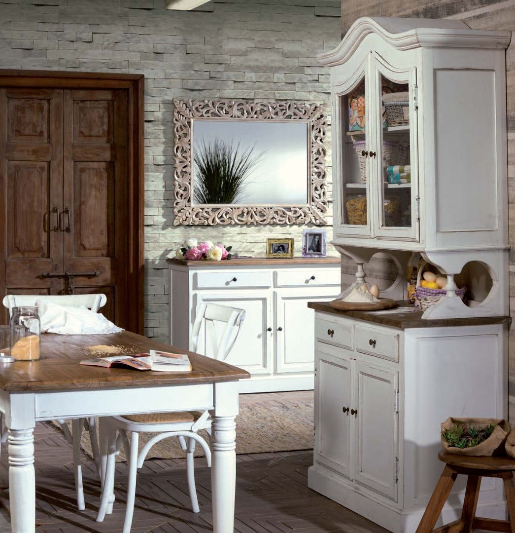 ARREDAMENTO SHABBY CHIC MODERNO E ORIGINALE, nuovimondi di Flli Unia snc nuovimondi di Flli Unia snc Built-in kitchens