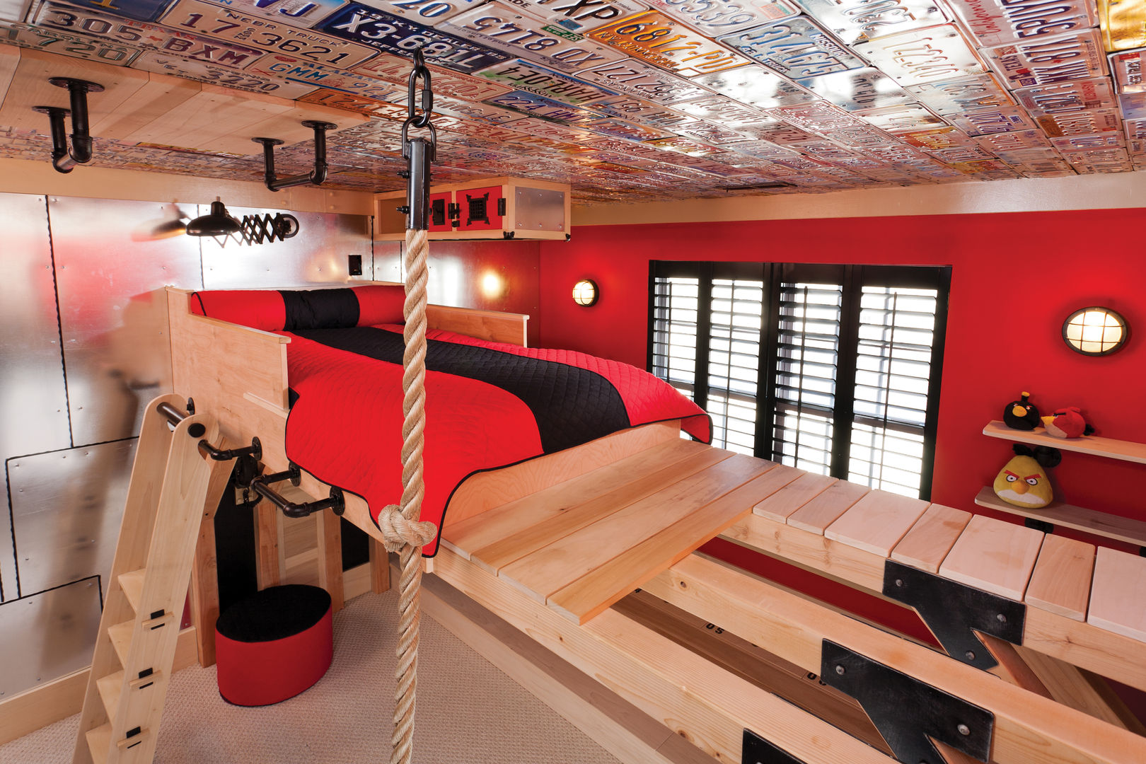 Creative/Active Boy's Room Adaptiv DC Boys Bedroom Wood Wood effect