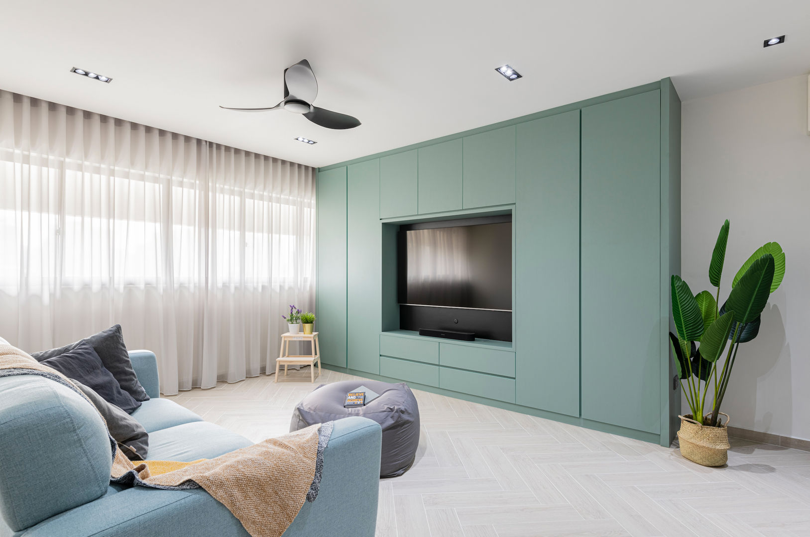 Modern Contemporary in Bleen, Meter Square Pte Ltd Meter Square Pte Ltd Salon scandinave Bois Effet bois