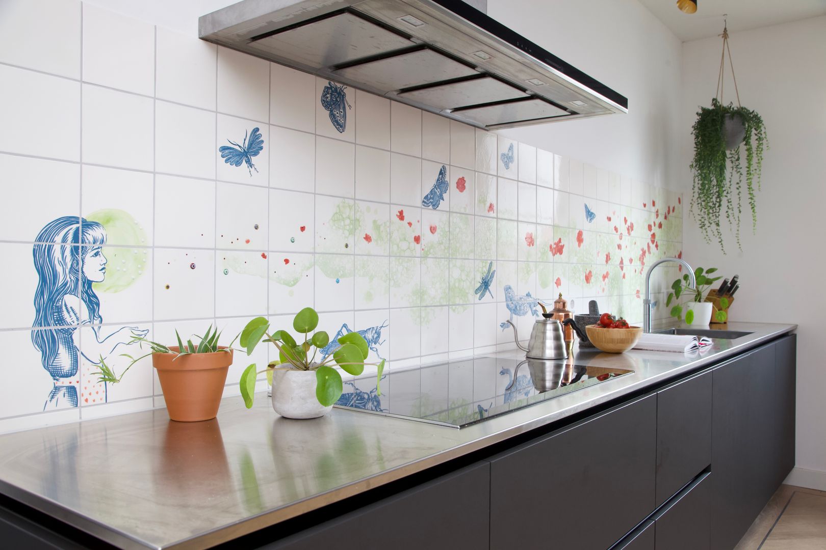 meisje met dieren en bloemen, José den Hartog José den Hartog Kitchen Tiles