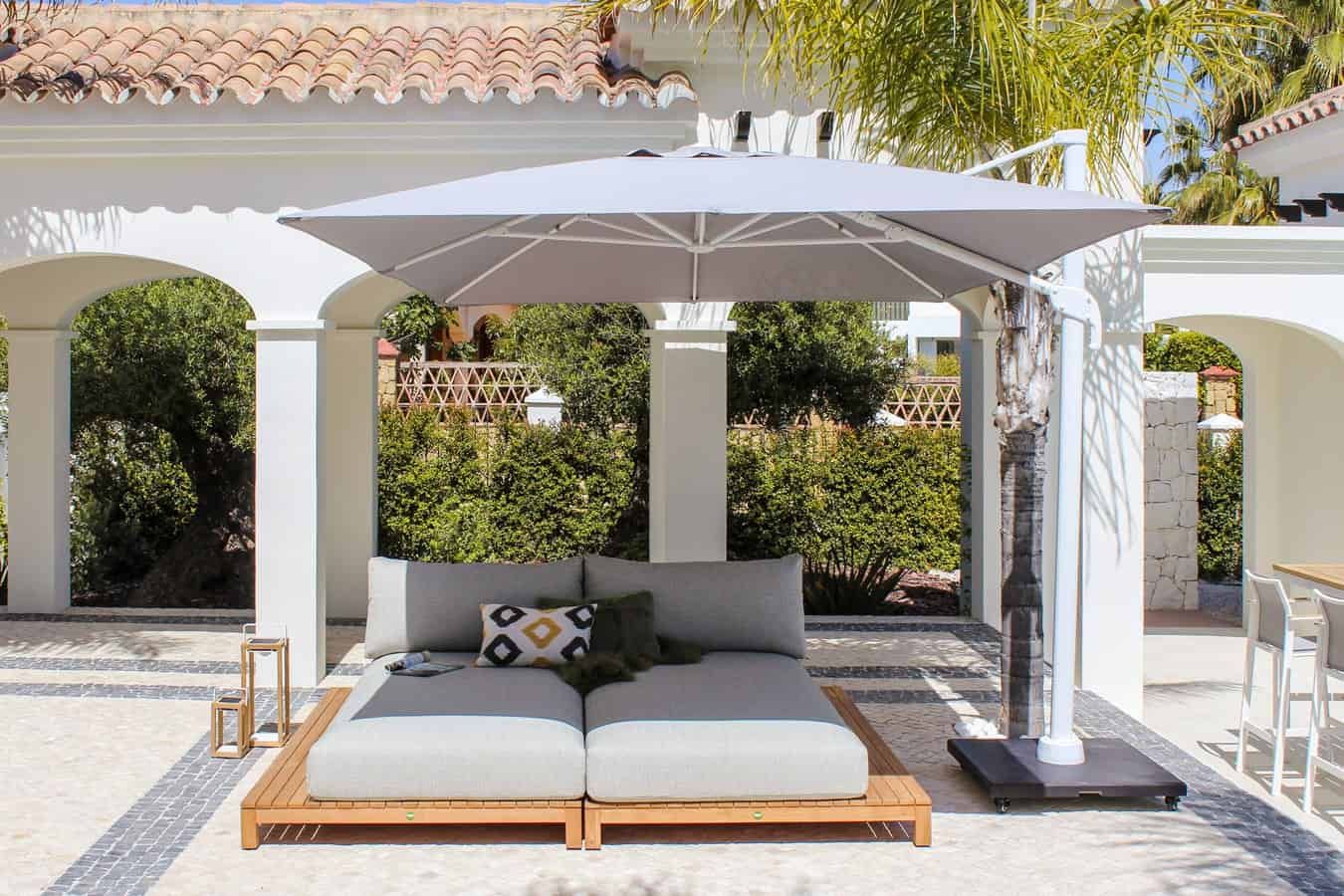 Builded with First-Class Material: SunsLifestyle Pantalla SUNS Lifestyle Vườn phong cách hiện đại Parasol - outdoor parasol - garden parasol - outdoor umbrella - umbrella - garden umbrella - garden shade - shade - outdoor shade - Designer garden - Designer garden furniture - Designer garden set - Designer outdoor chairs - Designer outdoor daybed - Designer outdoor furniture Lifestyle furniture - Outdoor lifestyle furniture - lifestyle garden furniture - Outdoor furniture shop - Garden furniture shop - Garden furniture shop - Outdoor furniture - Sunbrella - Sunbrella fabric - Sunbrella furniture - Sunbrella garden furniture - Sensotex - Sensotex fabric - Sensotex furniture - Textaline - outdoor sofa set - outdoor dining - outdoor lounge - garden sofa set - garden lounge - garden dining - alfresco - garden sofa - garden chair - day bed - daybed - sun lounger - sunbed - sun bed - outdoor space - waterproof - weatherproof - weather resistant - weather resillient - quick dry foam - teak - garden table - garden chair - outdoor table - outdoor chair - outdoor bar - aluminium - hardwood - ,Furniture
