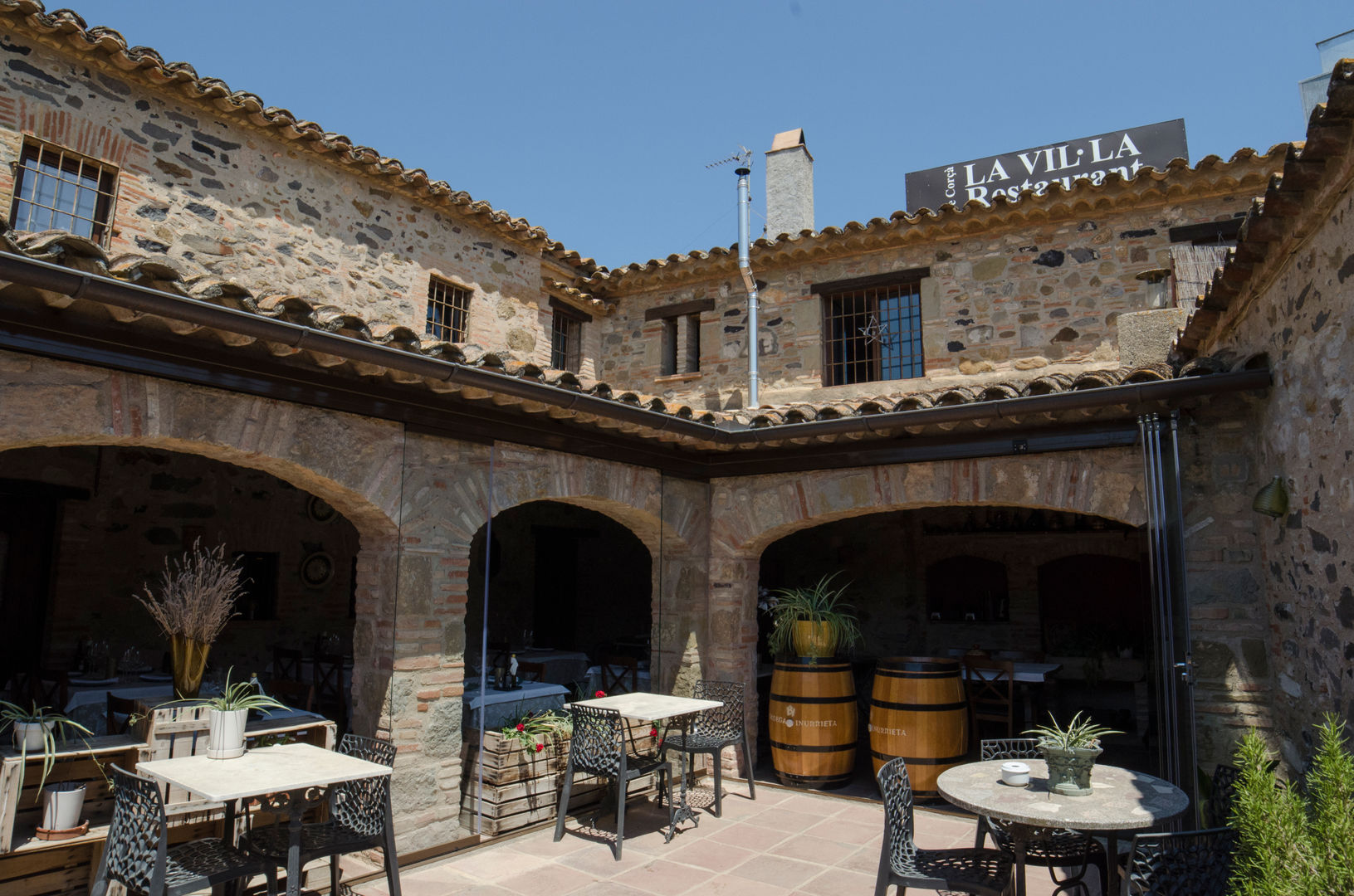 REFORMA de RESTAURANT A VIL·LA a Corçà, LAV LAV Country house Stone