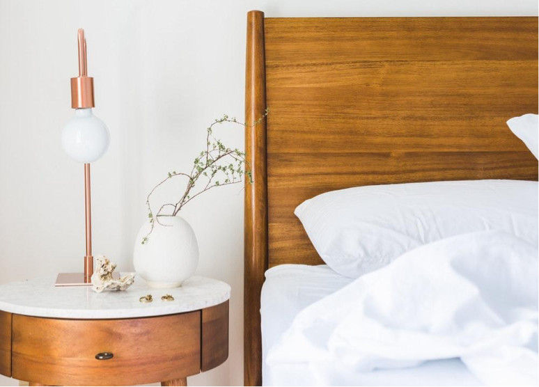 How To Make Your Room Feel Like A Luxury Hotel Suite, Birch Living Birch Living ห้องนอน ของแต่งห้องนอนและอุปกรณ์จิปาถะ