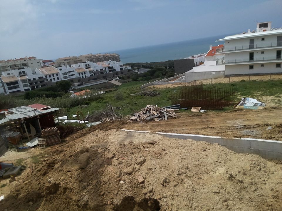 Ericeira TB Construções construção, construir, apartamentos, casas, mar, praia, Ericeira, reboco, capoto, isolamento