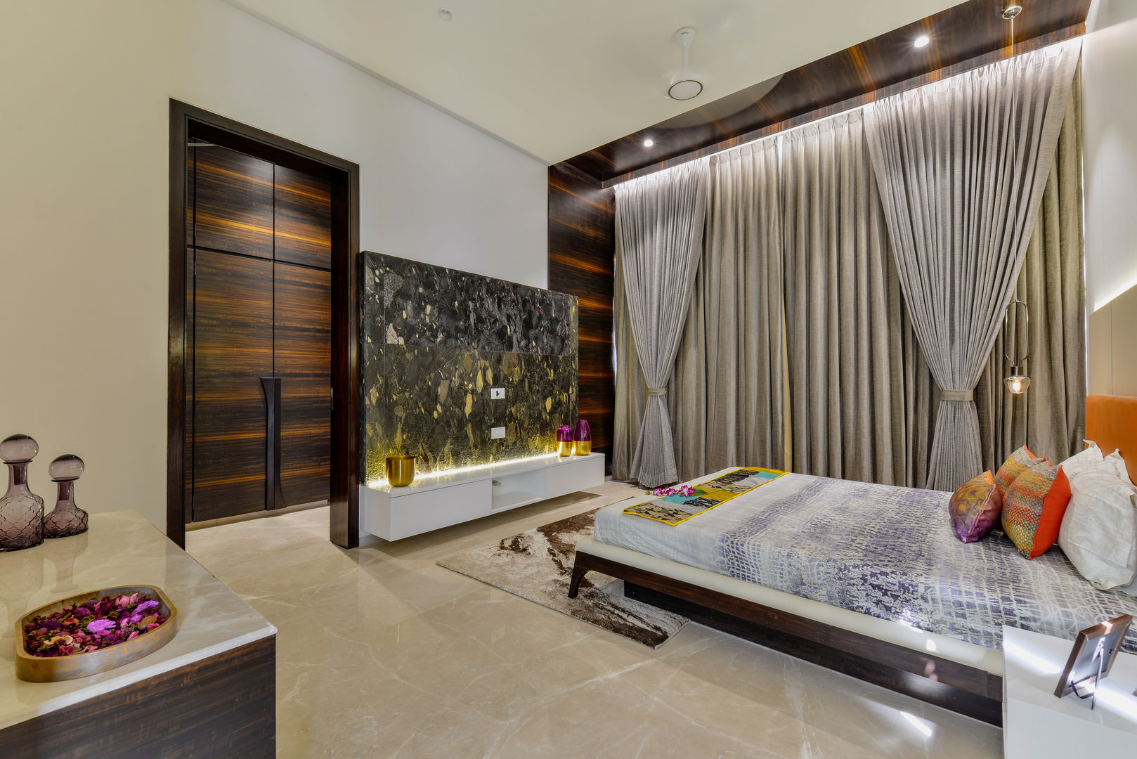 Pavitra Nandan, Innerspace Innerspace Modern style bedroom