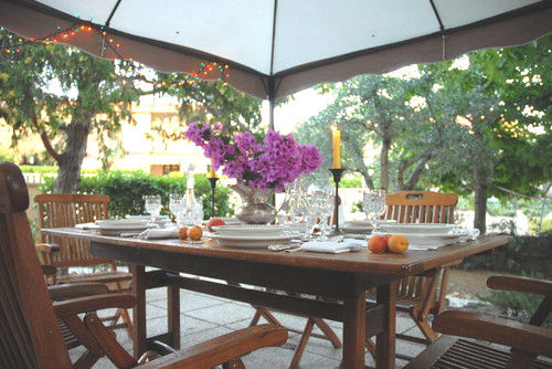 Realizzazione di un Patio con Muretto di Sostegno Ecologico e Gazebo, Arch. Sara Pizzo – Studio 1881 Arch. Sara Pizzo – Studio 1881 Jardins de fachada Madeira Acabamento em madeira