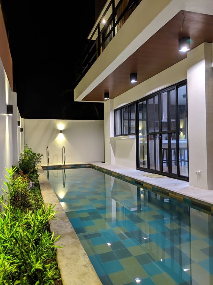 A night swim is also an inviting option JAAL Builders Pool