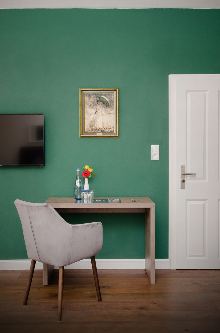 Farbenfrohe Zimmergestaltung Raumgedanken Gewerbeflächen Hotels