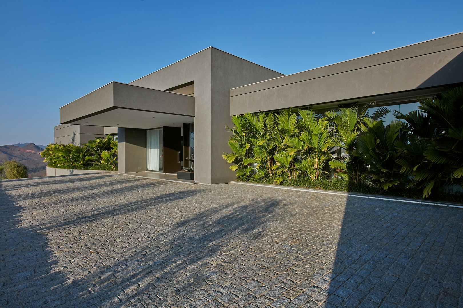 Casa no vale dos cristais 1, Lanza Arquitetos Lanza Arquitetos Будинки